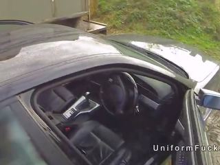 Serseri kâkül numara yapmak doğal memeler içinde abandoned treyler