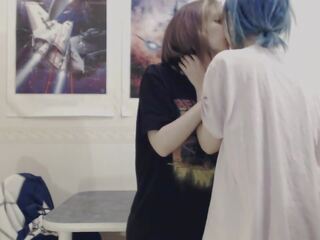 Život je zvláštny max a chloe, zadarmo ďalšie porno 7d