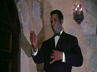 Suging dracula: xxx twitter hd xxx klipp film f1