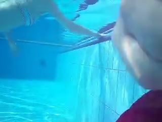 Grande mescolare di sott’acqua masturbare no. 5 (no sborra)