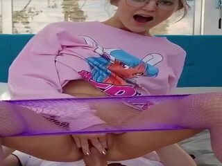 Nerd mestra a montar o pila, grátis lassie a montar pila hd porcas filme 47 | xhamster