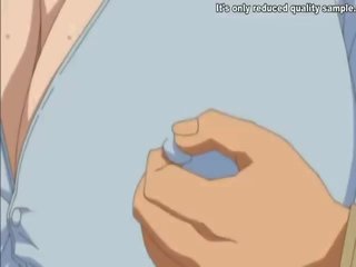 Bosomy gadget pistes homme exploser à deux reprises