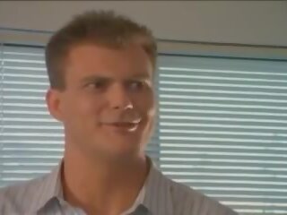Tajemnica przyjemności wideo 2002, darmowe ujeżdżanie x oceniono film wideo 28