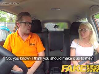 Підробка driving школа чарівний грудаста білявка goddess creampied на