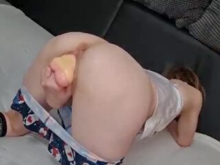 Chuj w zabawka w girl&comma; my dać ty za zabawka do pieprzyć podczas ty wola pieprzyć swój pani