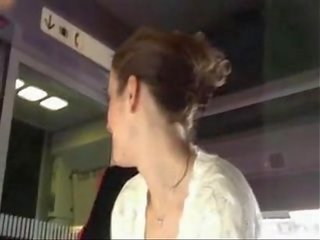 火車 廁所 他媽的