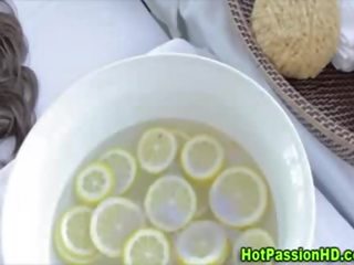 Дивіться хороший брюнетки соски harden