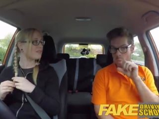 Απομίμηση driving σχολείο αλογοουρά θεά με μαλλιαρό έφηβος/η μουνί εκσπερμάτιση μέσα immediately shortly μετά μάθημα