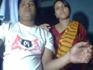 Delhi wali desirable bhabi в saree изложен от съпруг за пари