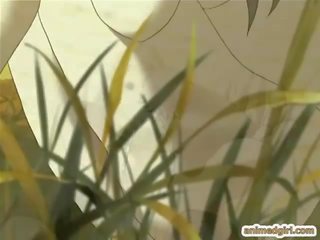 Skrępowane hentai pokojówka dostaje bita i ciężko kara